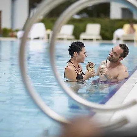 Hotel Dorint Baltic Hills Usedom 4*